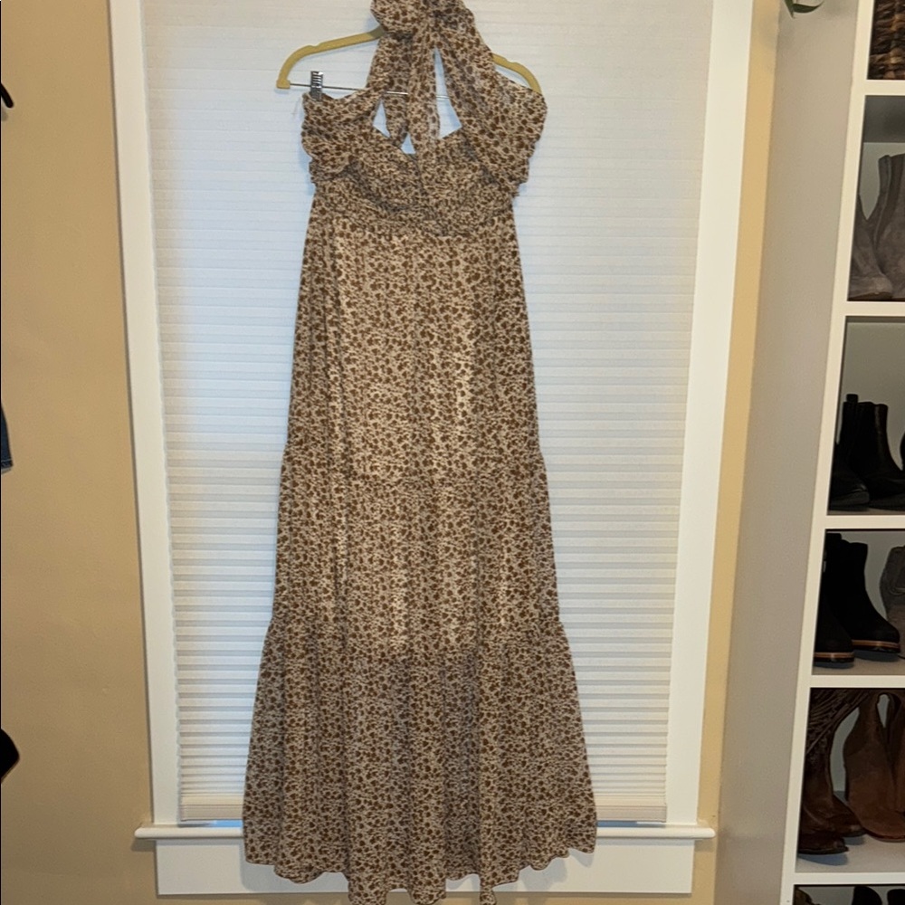 NWT Boutique Floral Halter (or Strapless) Maxi Dress